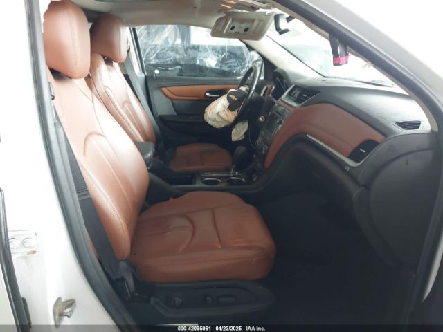 1GNKVHKD2GJ225508 Chevrolet Traverse 2lt