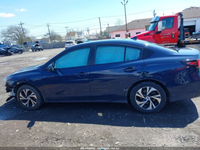 4S3BWAD66R3018722 Subaru Legacy Premium