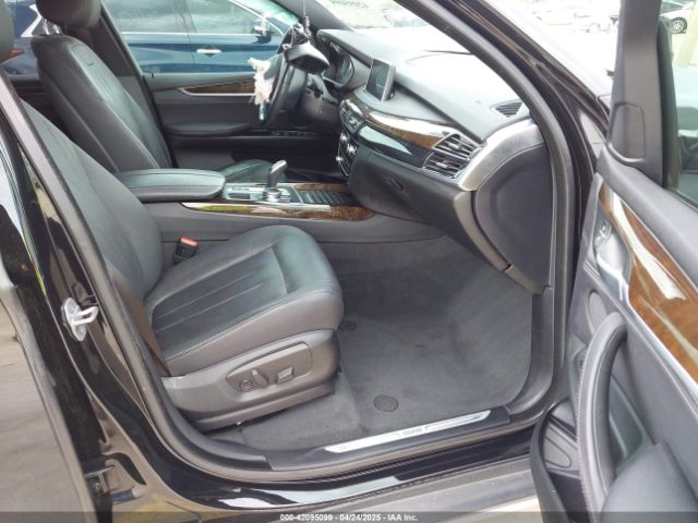 5UXKR2C56J0Z17347 BMW X5