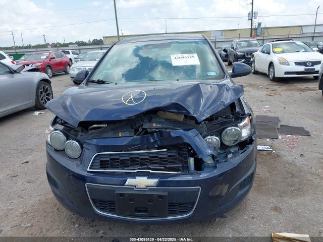 1G1JC5SH5G4127995 Chevrolet Sonic Lt Auto
