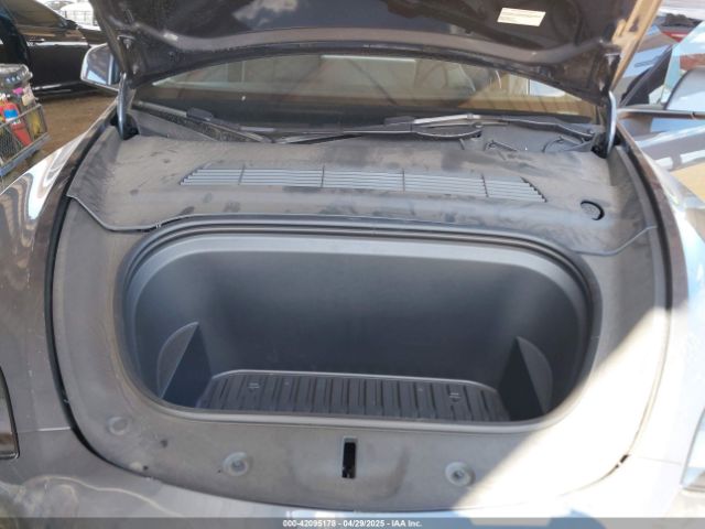 7SAYGDEE4PF875915 Tesla Model Y Awd/long Range Dual Motor All-wheel Drive