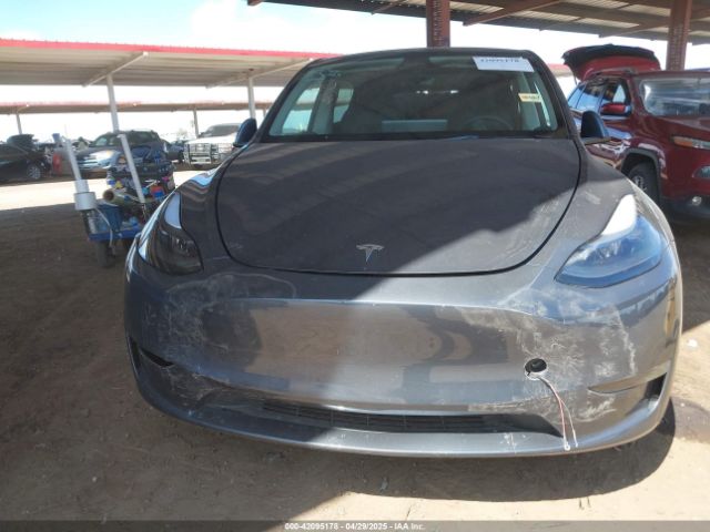 7SAYGDEE4PF875915 Tesla Model Y Awd/long Range Dual Motor All-wheel Drive