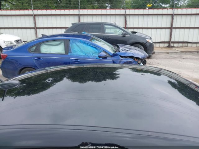 3KPA24AD7ME412730 KIA RIO LX