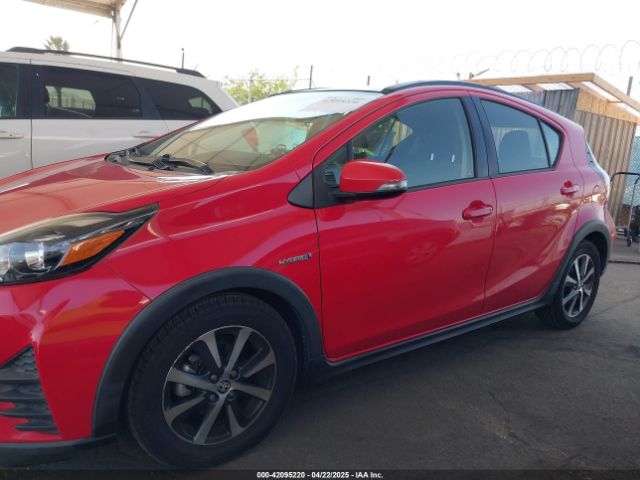 JTDKDTB3XJ1600851 Toyota Prius C Two