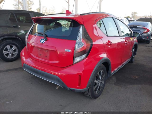 JTDKDTB3XJ1600851 Toyota Prius C Two