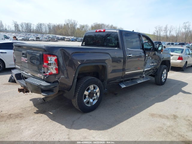1GT12ZEG3FF671144 GMC Sierra 2500hd Slt