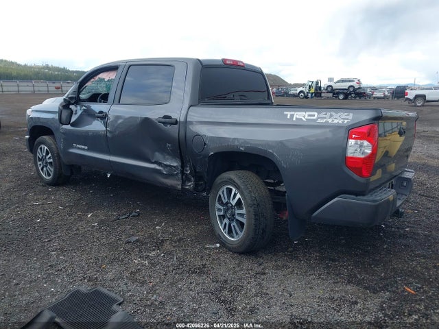 5TFDY5F19KX861193 Toyota Tundra Sr5 5.7l V8