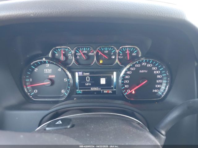 2018 CHEVROLET SUBURBAN 1GNSKHKC9JR281860 Photo 6