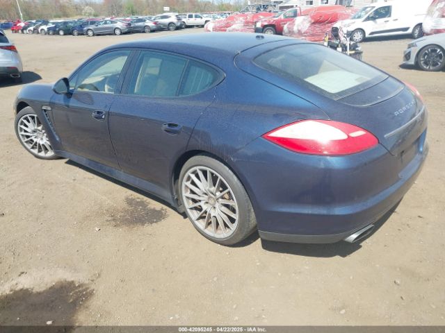 2011 PORSCHE PANAMERA WP0AA2A78BL013850 Photo 2