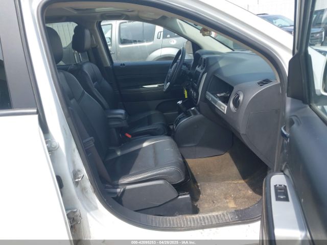 1C4NJCEB1HD212246 Jeep Compass High Altitude Fwd