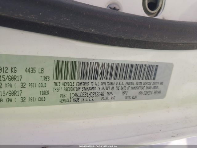 1C4NJCEB1HD212246 Jeep Compass High Altitude Fwd