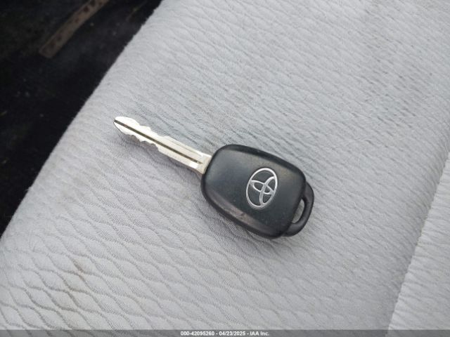 5YFBURHE3JP840735 Toyota COROLLA LE
