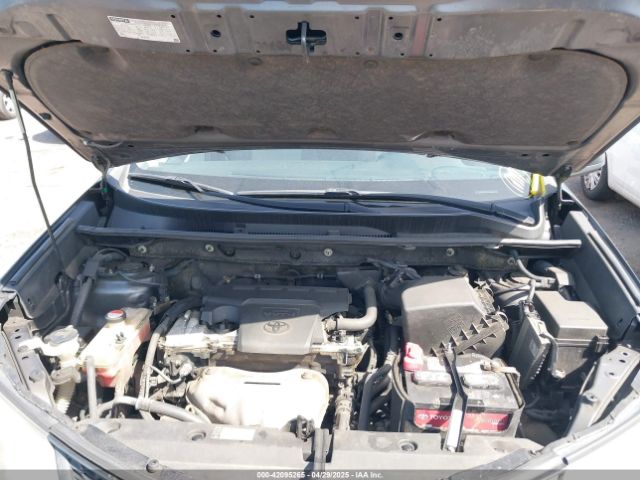 JTMBFREV1FD126062 Toyota RAV4 LE