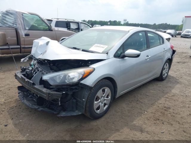 KNAFK4A63G5508214 KIA FORTE LX