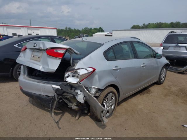 KNAFK4A63G5508214 KIA FORTE LX