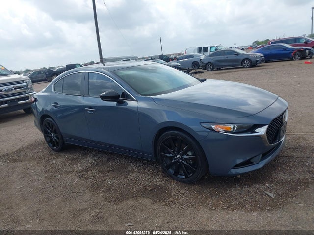 3MZBPACL7NM313242 Mazda Mazda3 Carbon Edition