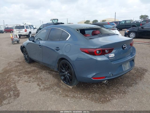 2022 MAZDA MAZDA3 3MZBPACL7NM313242 Photo 2