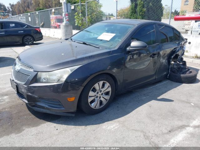 1G1PA5SG1E7405326 Chevrolet Cruze Ls Auto