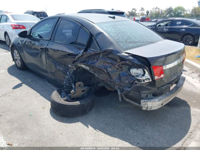 1G1PA5SG1E7405326 Chevrolet Cruze Ls Auto