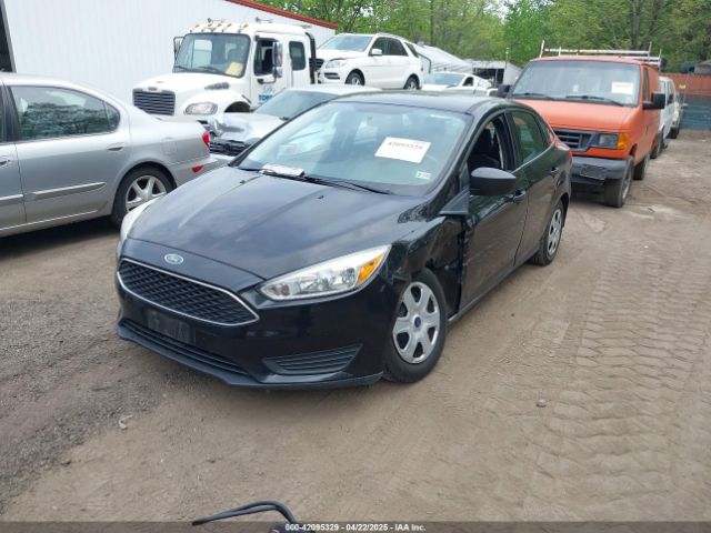 1FADP3E21HL234849 Ford FOCUS S