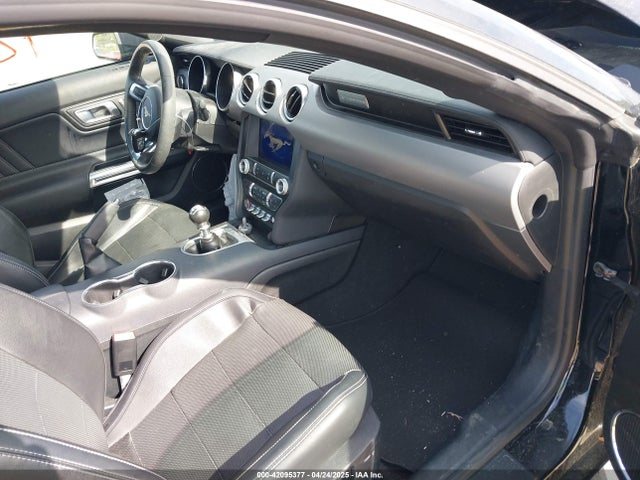 1FA6P8CF5N5108599 Ford Mustang Gt Premium Fastback