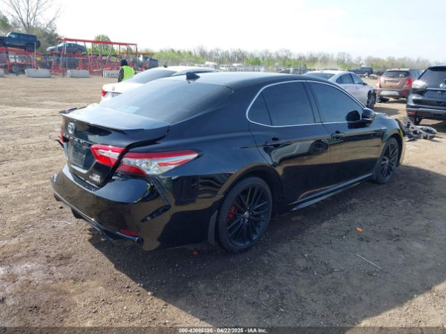 2021 TOYOTA CAMRY 4T1K31AK5MU024696 Photo 3