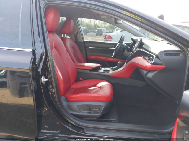 2021 TOYOTA CAMRY 4T1K31AK5MU024696 Photo 4