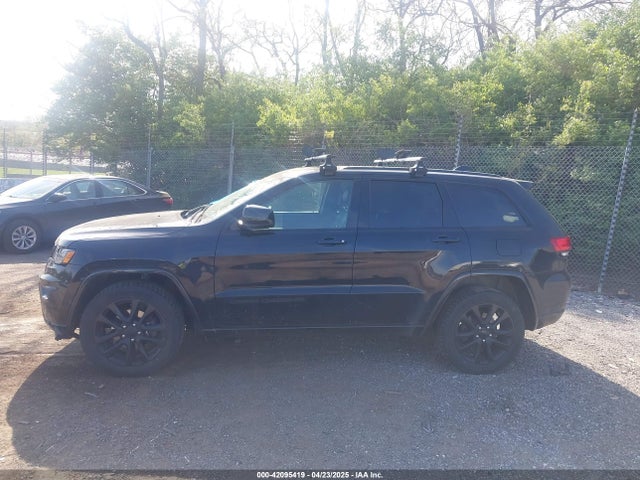 1C4RJFAG2JC320441 Jeep Grand Cherokee Altitude 4x4