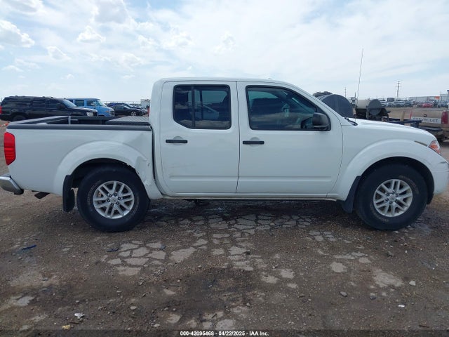 1N6DD0ER9JN747711 Nissan Frontier Sv