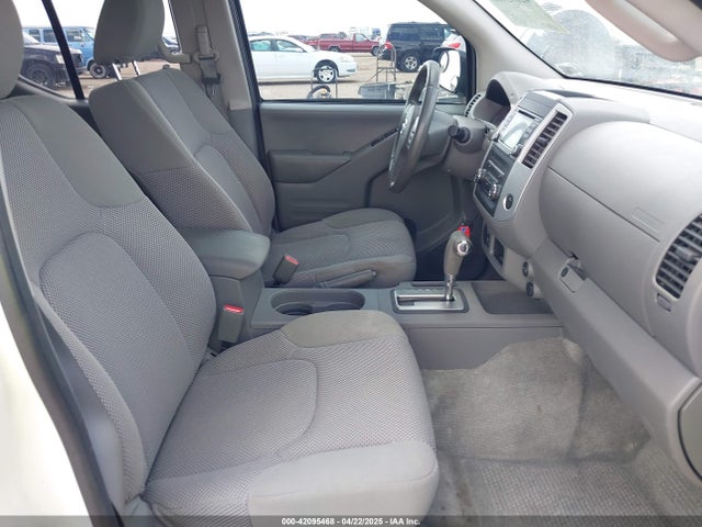 1N6DD0ER9JN747711 Nissan Frontier Sv