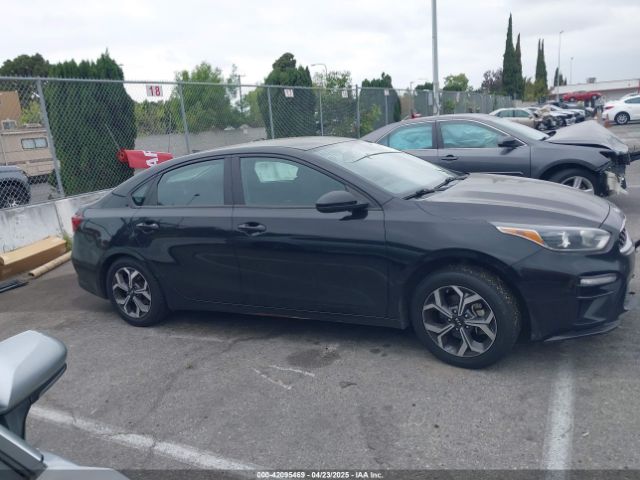 3KPF24AD6LE216976 KIA Forte Lxs
