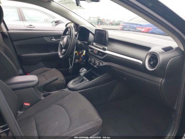 3KPF24AD6LE216976 KIA Forte Lxs