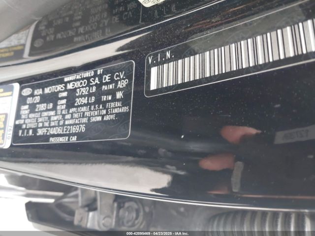3KPF24AD6LE216976 KIA Forte Lxs