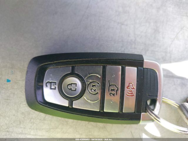 1FMCU0G67NUB83713 Ford ESCAPE SE