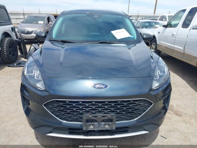 1FMCU0G67NUB83713 Ford ESCAPE SE