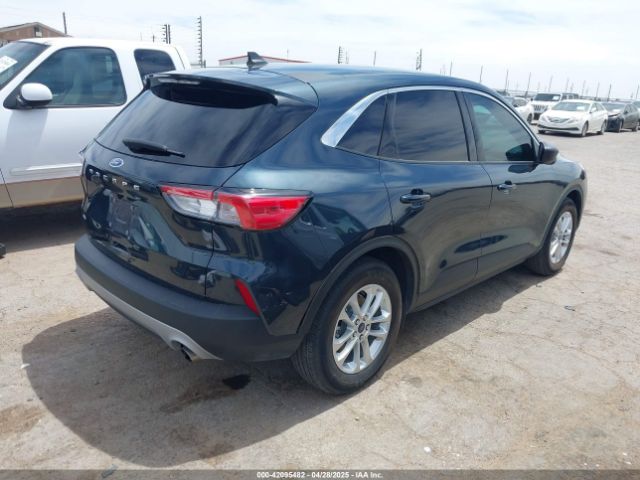 1FMCU0G67NUB83713 Ford ESCAPE SE