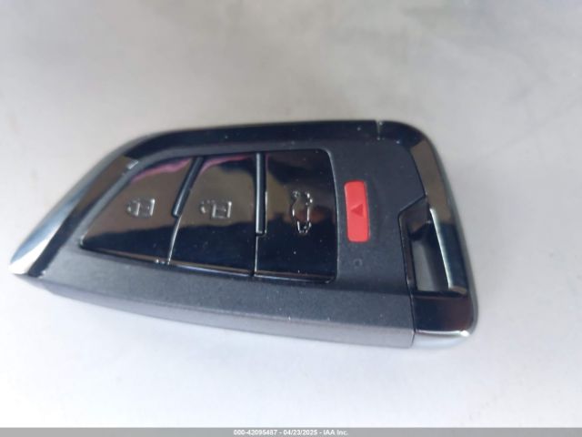 JN8AY2ND1JX001885 Nissan ARMADA SV