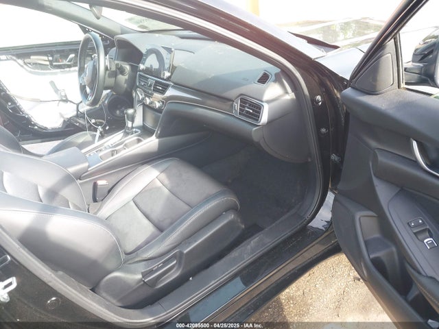 1HGCV1F35NA070652 Honda Accord Sport