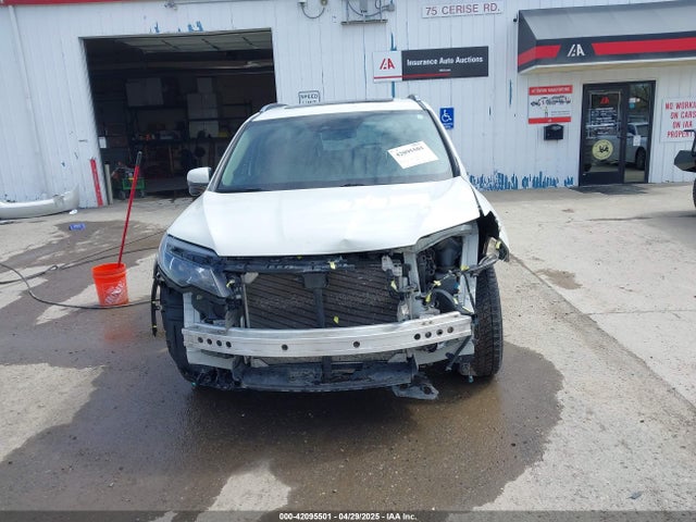 Honda j35y6 2017 5FNYF6H99HB102367 Image 13