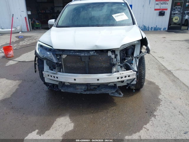 Honda j35y6 2017 5FNYF6H99HB102367 Image 6