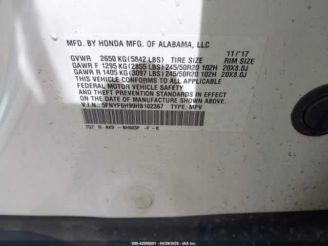 Honda j35y6 2017 5FNYF6H99HB102367 Image 9