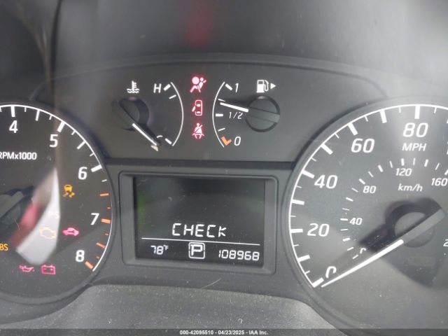 3N1AB7AP3HY211118 Nissan SENTRA S