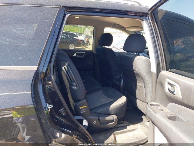 Nissan Pathfinder S 2017 5N1DR2MM9HC907982 Image 8