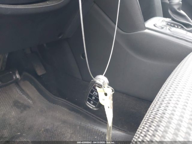 KM8K22AA0JU081724 Hyundai Kona Sel