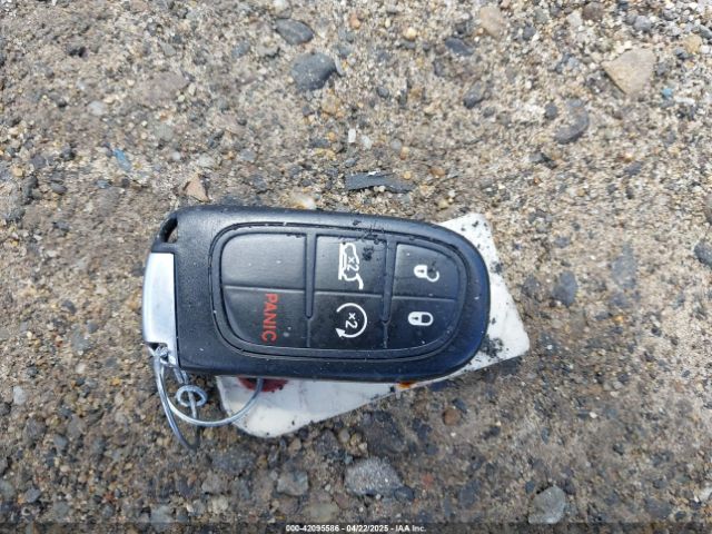 1C4PJMDBXFW511719 Jeep Cherokee Limited