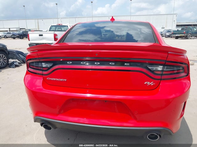 2C3CDXCT4KH575219 Dodge 2019