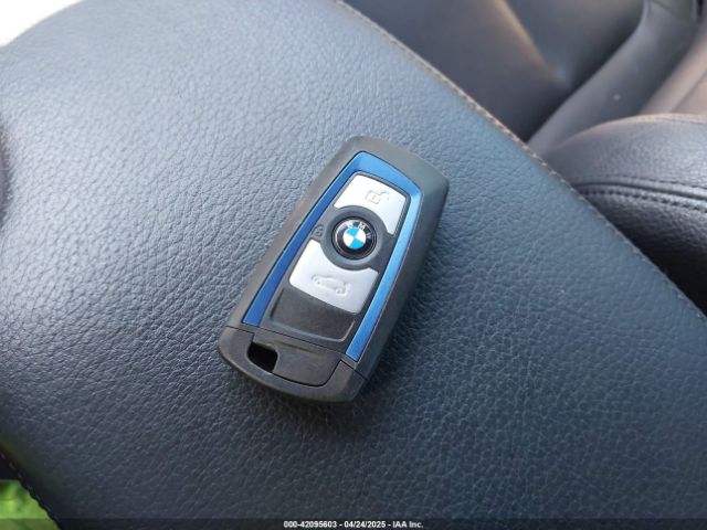 WBA3C1C57FK119837 BMW 328I