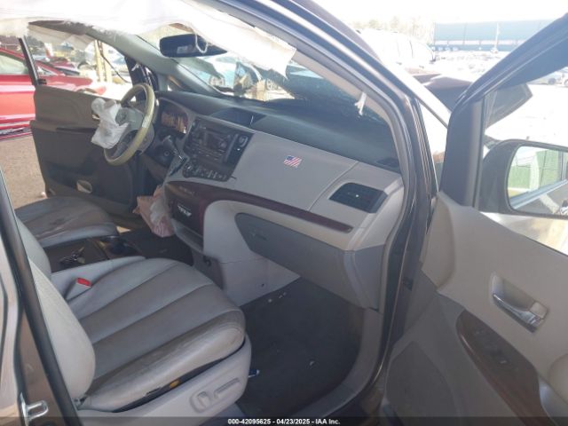 2014 TOYOTA SIENNA 5TDYK3DC5ES433949 Photo 4