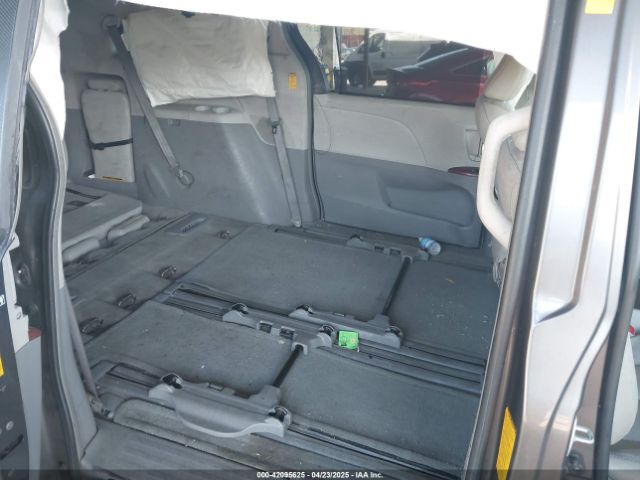 2014 TOYOTA SIENNA 5TDYK3DC5ES433949 Photo 7