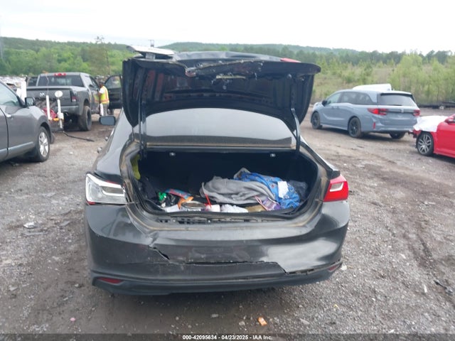 1G1ZD5ST5JF169549 Chevrolet MALIBU LT